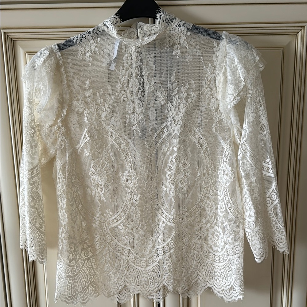Elegant Lace Top in Cream